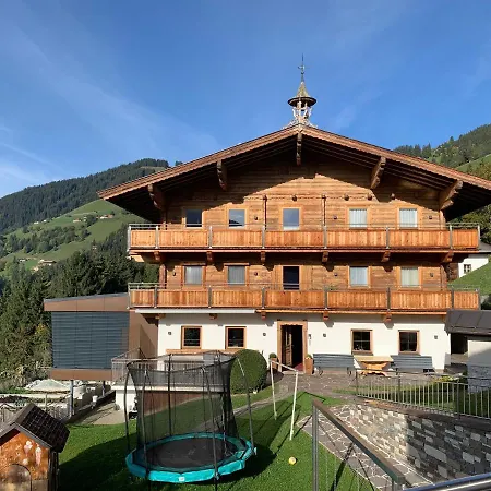 Oberguggenhausen Apartamento *