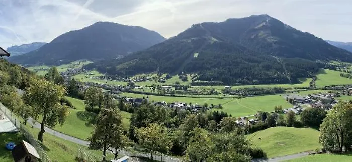 Oberguggenhausen Апартаменты *